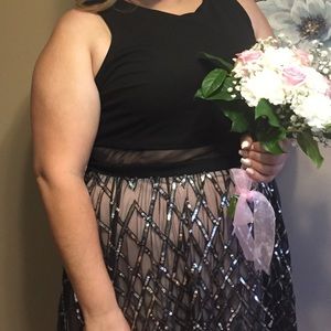Plus-size Prom Dress